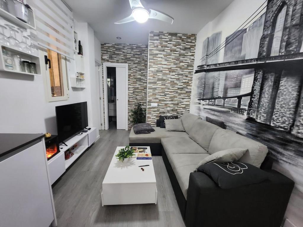 Embajadores, Apartamento Moderno Y Centrico Para 4 Madrid Exterior foto